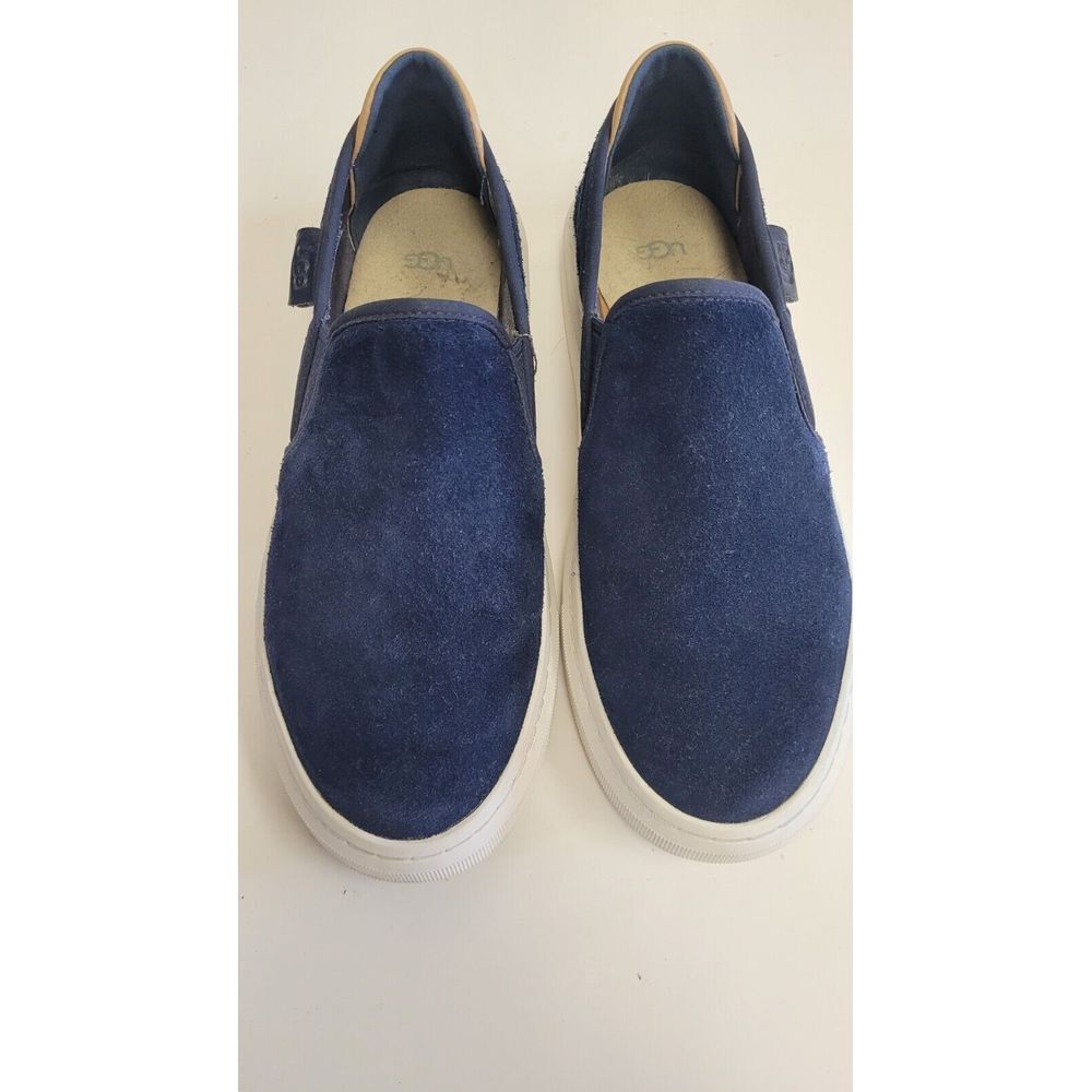 UGG Women's Alameda Slip on Sneaker NAVY Size 7 EUC‎